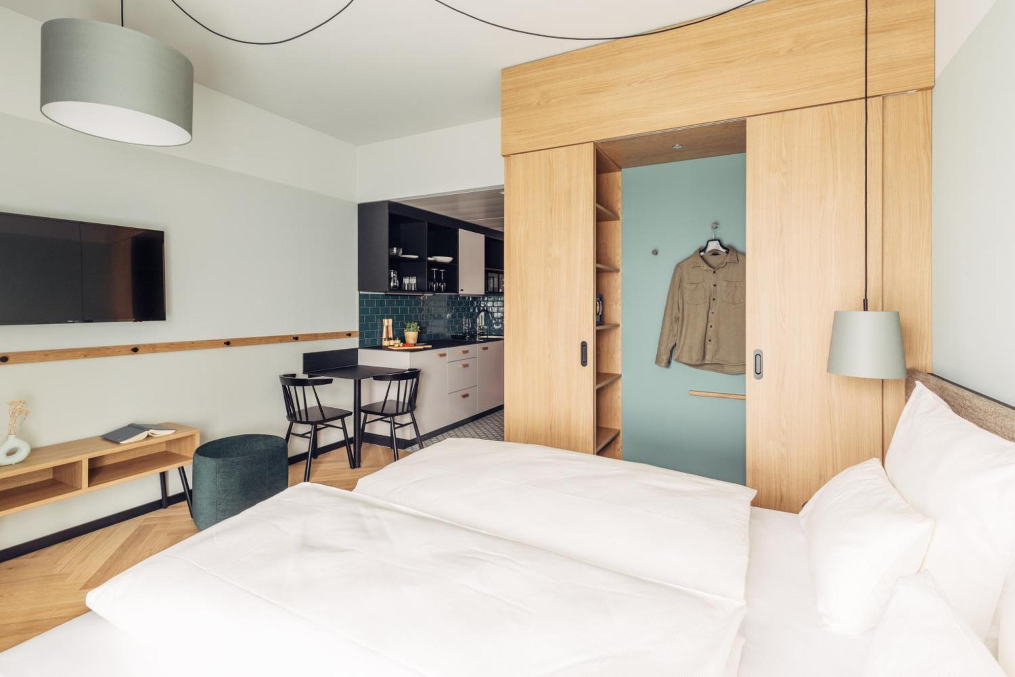 Harry'S Home Graz-Smart City Hotel & Apartments Ngoại thất bức ảnh